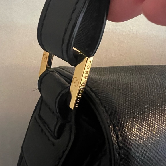 Tory Burch Black Cross Body Bag! Beautiful 😍 - Picture 5 of 9